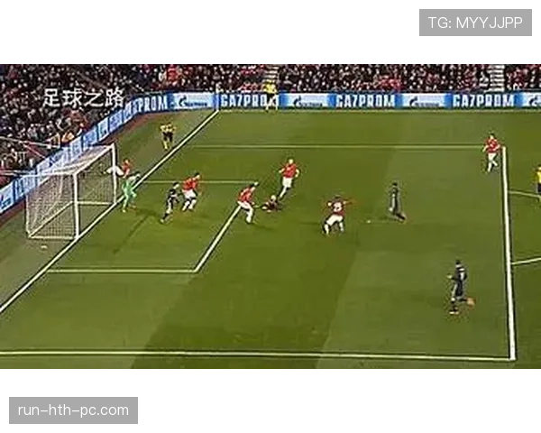 双重触球规则解析及裁判判罚关键点详解